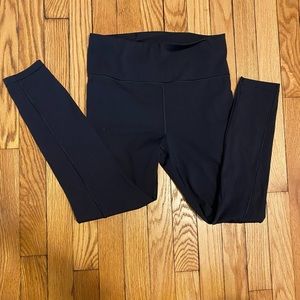 Athleta ultimate stash 7/8 tight